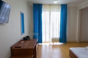 Двухместный полулюкс отель Пирс (корпус 2)
